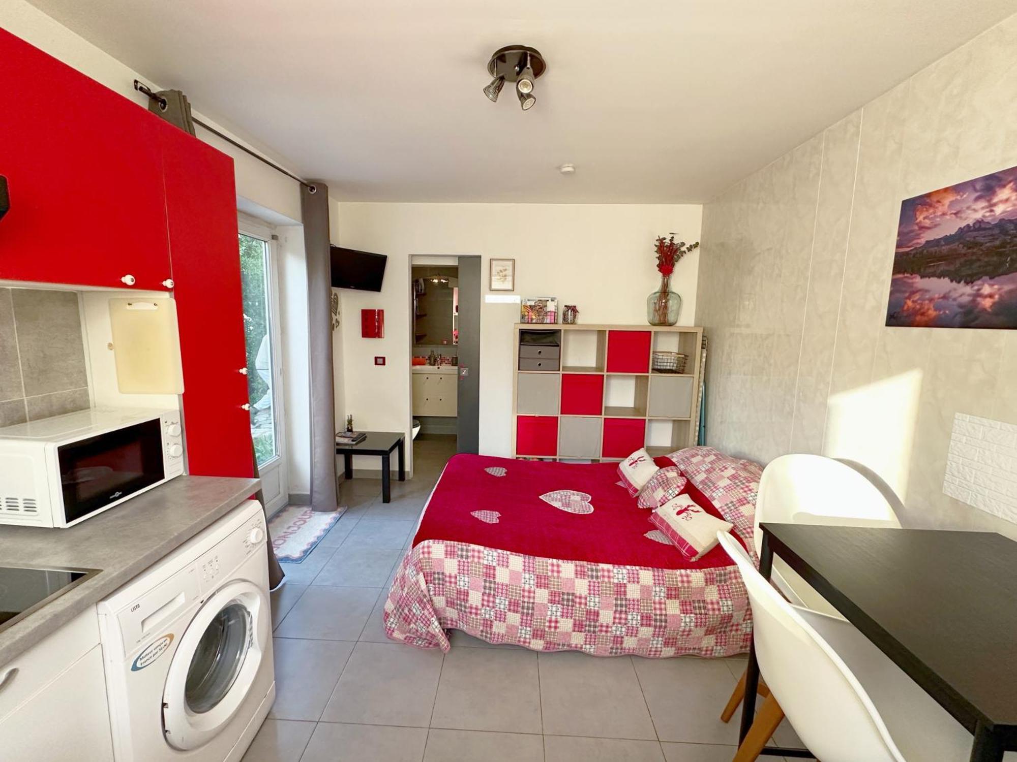 Studio Au Calme Tout Confort Proche Des Plages - Jardin Wifi Parking Фрежюс Экстерьер фото